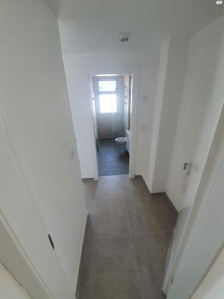 חנה רובינא 20 (מרכז)