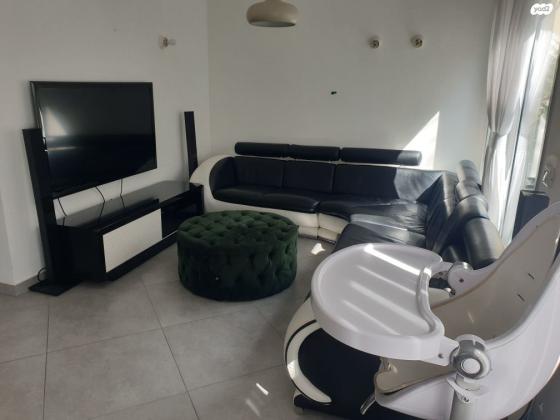 בוקי בן יגלי 12 (לב תל אביב החלק הצפוני)