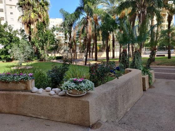 אביגדור סטימצקי 2 (רמת אביב החדשה)