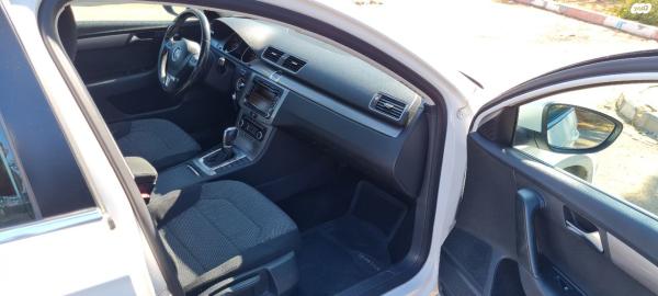 פולקסווגן פאסאט (2011)