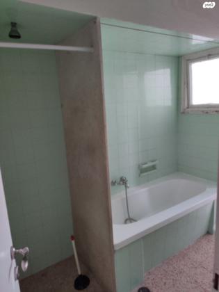 פתח תקווה 2 (קרית עבודה)