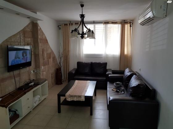 גוש עציון 5 (גבעת הרקפות)