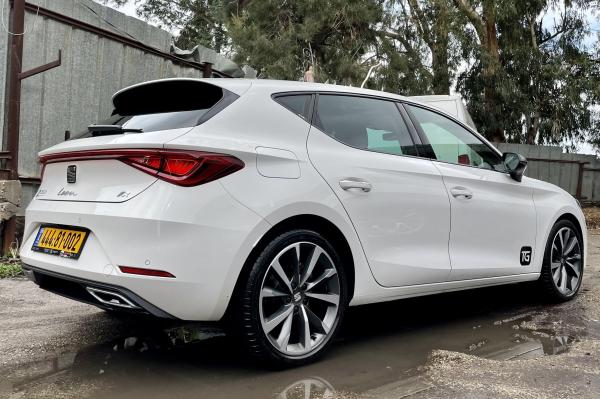 סיאט לאון (2021)