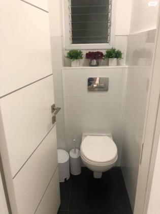 חיים משה שפירא 23 (רובע ד)