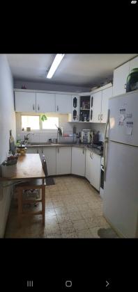 יוסף בן מתתיהו 71 (שכונה ד)