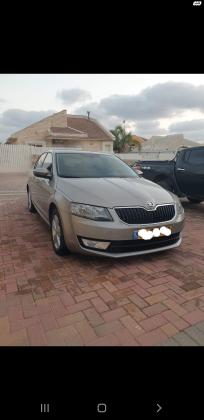 סקודה אוקטביה (2014)