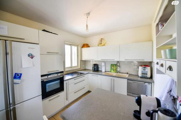 הרב חנזין 4 (יוספטל)