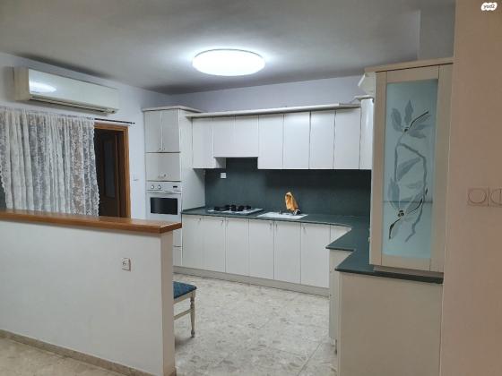 הנגיד 16 (נאות שקמה)