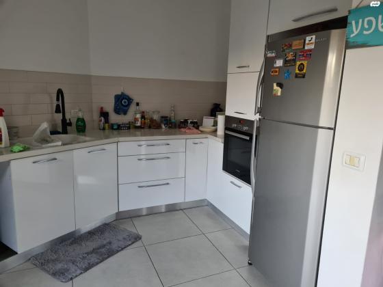 הצנחנים 28 (רמב"ם)