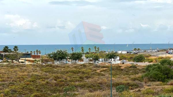 מיכאל נאמן 14 (חוף הצוק)