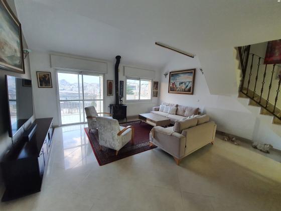 שמואל תמיר כצנלסון 45 (פסגת זאב מערב)