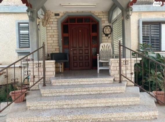 יוסף גדיש 10 (נווה יוני נתניהו)