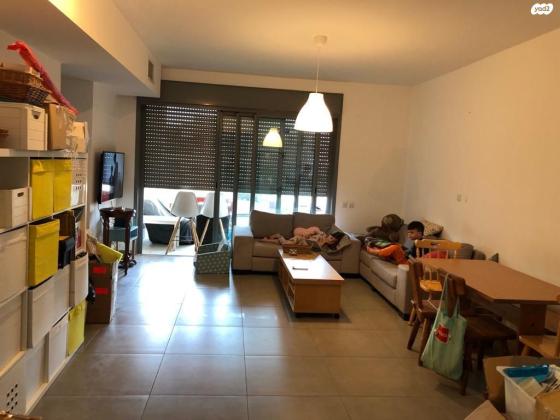 זהרה אלפסיה 8 (פסגות אפק)