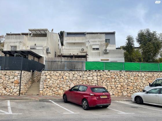 יסמין 4 (נוף יזרעאל)