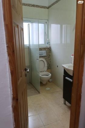 השניים 27 (פרדס כץ ויסודות)