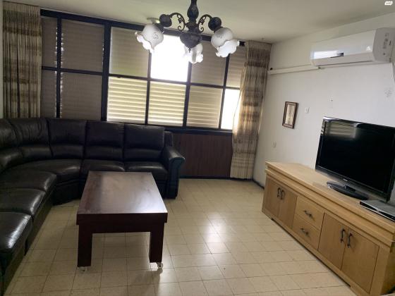 אבא אחימאיר 14 (נווה נוף)