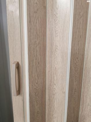 דלתות אקורדיון חדשות בקרטון לא