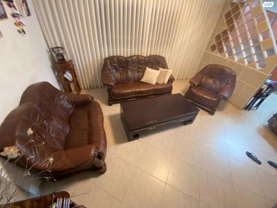 סלון איטלקי מעור אמיתי ובשילוב עץ