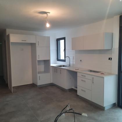 חנה סנש 13 (נווה אליהו)