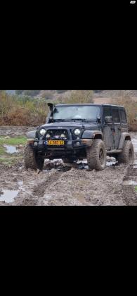 ג'יפ / Jeep רנגלר ארוך (2014)