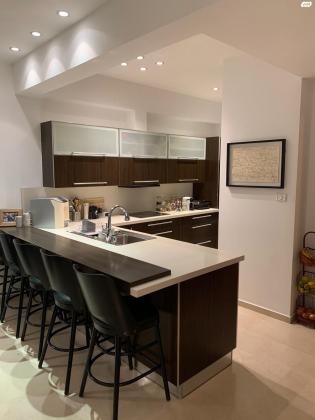 מלצ'ט 30 (לב תל אביב החלק הצפוני)