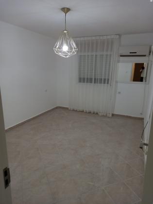 שלום שבזי 11