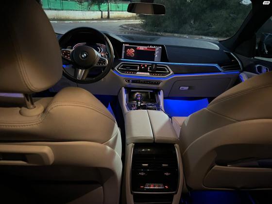 ב.מ.וו X6 (2021)