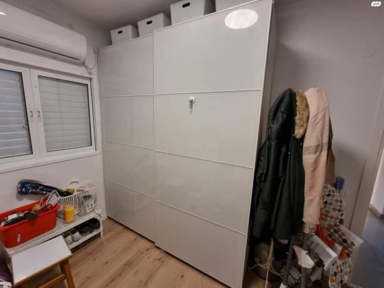 ארון איקאה גדול, 2 דלתות