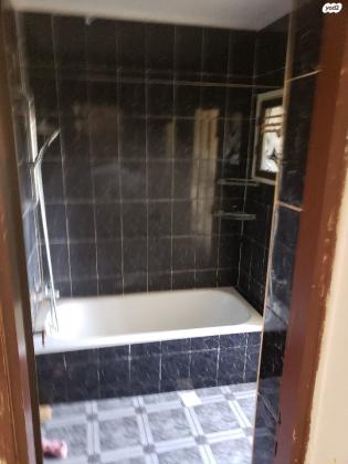 משה שרת 48 (מרכז העיר)