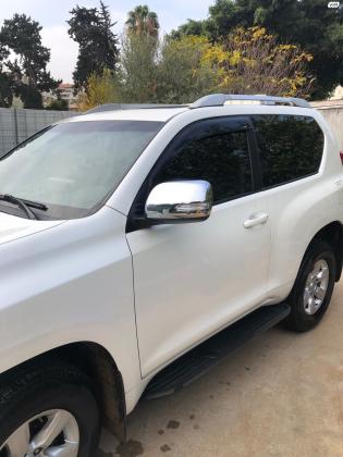 טויוטה לנד קרוזר קצר (2016)