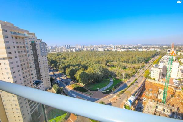 דרך הפארק 23 (קרית השרון)