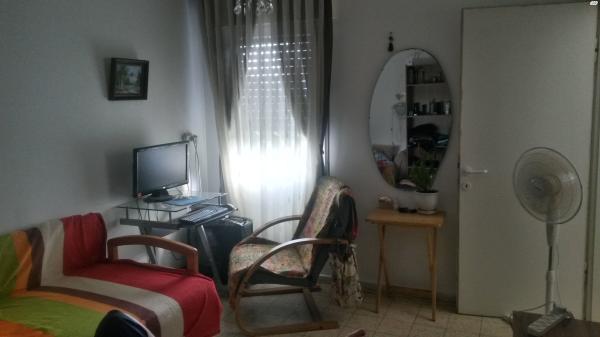 מעפילי אגוז 86 (נוה חן)