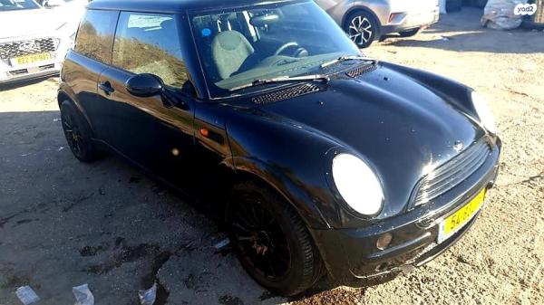 מיני קופר (2002)