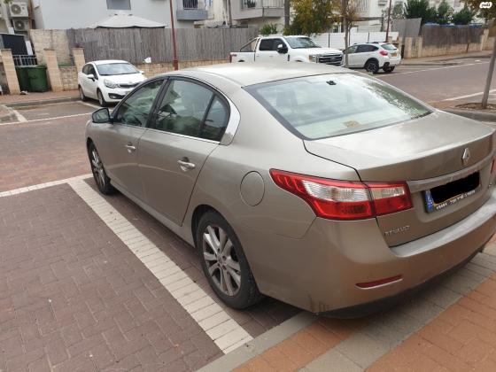 רנו לטיטוד (2013)