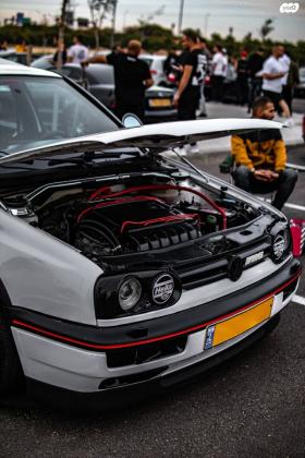 פולקסווגן גולף (1997)