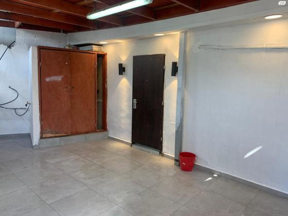 הרב יוסף צוברי 18 (נוה אליעזר)