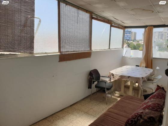 נסים בכר 11 (מחנה יהודה)