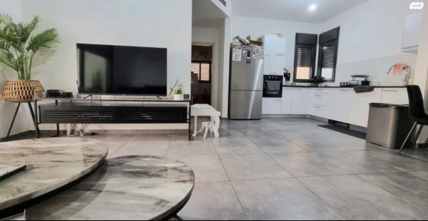 זטלר 10 (השכונה הירוקה)