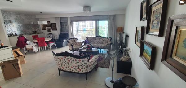 ערבי נחל 13 (סיטי)