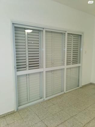 יוסף פפר 5 (תקומה)