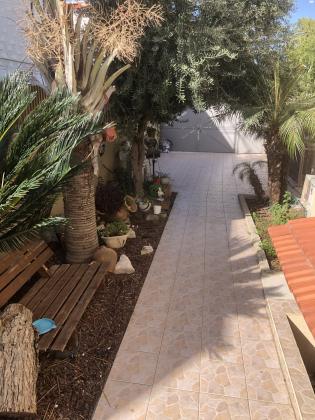 הנביאים 62 (נוה ארזים)