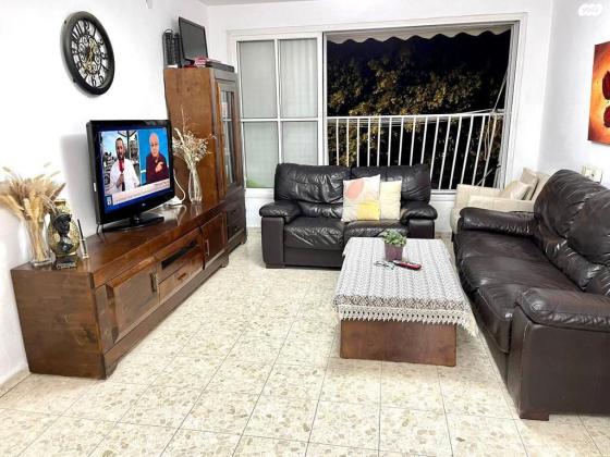 צביה לובטקין 38 (נוה אליעזר)