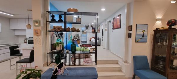 שפרינצק 2 (גיל עמל)