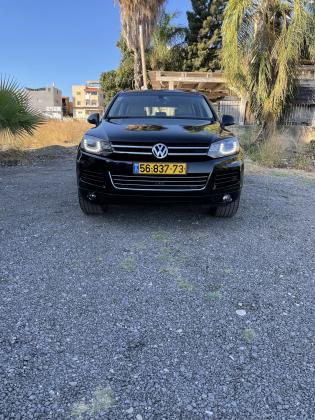 פולקסווגן טוארג (2011)