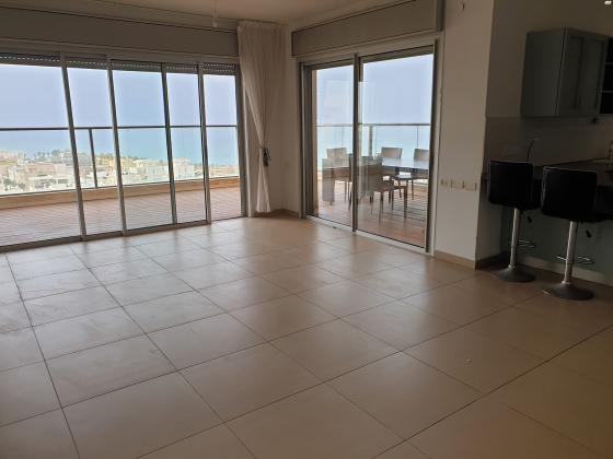 בני בנימין 17 (גלי הים)