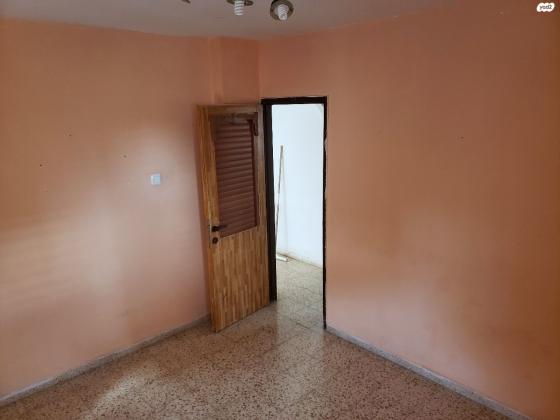 משה שרת 48 (מרכז העיר)