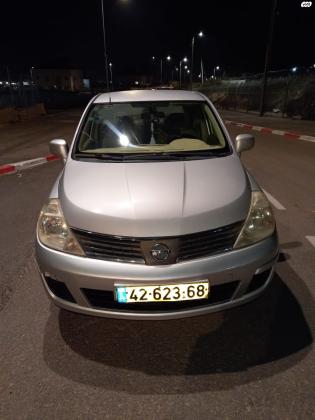 ניסאן טידה (2009)