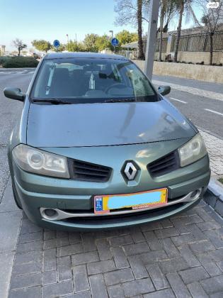 רנו מגאן דור 2 (2004-2010) (2009)