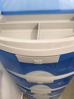 שידת פלסטיק 5 מגירות בצבע