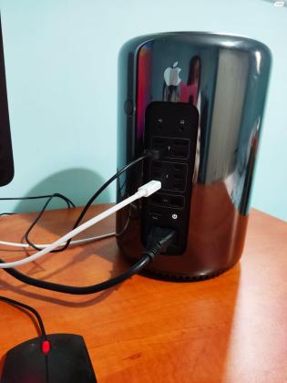 מק פרו עגול